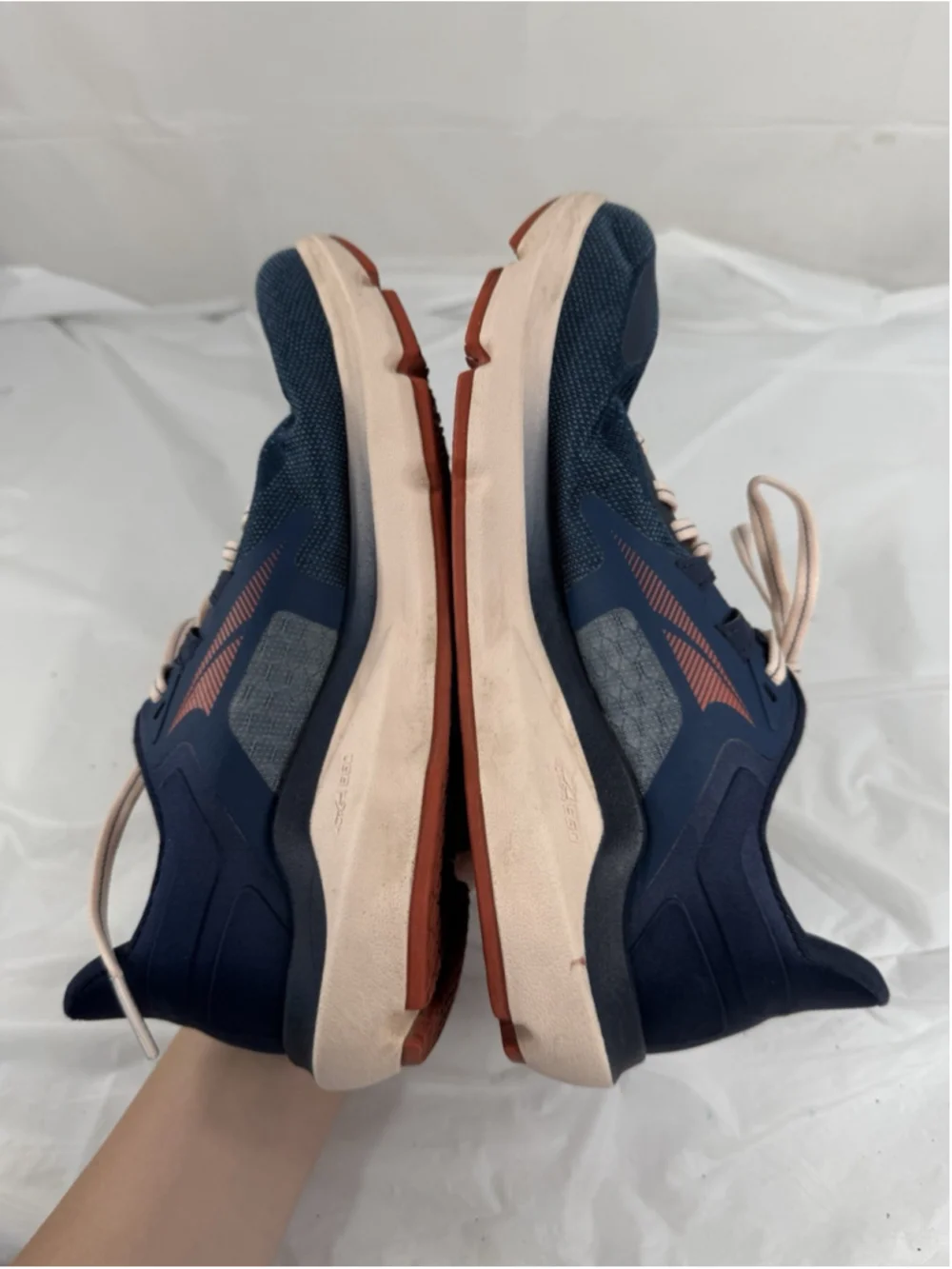 Altra Provision 6 Women's Size 7.5 Shaped Running Shoe ‘Navy/Peach’ AL0A5488445